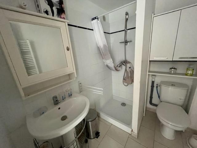 Villa Magali - Appartement Climatise T3 Duplex - Grau-Du-Roi - Hypercentre 20 M De La Plage Ле-Гро-дю-Руа Экстерьер фото